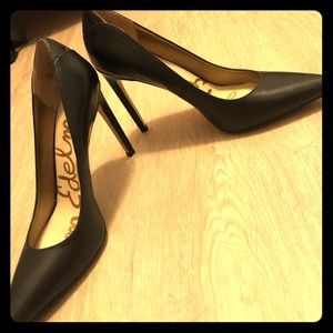 Sam Edelman pointy toe stilettos